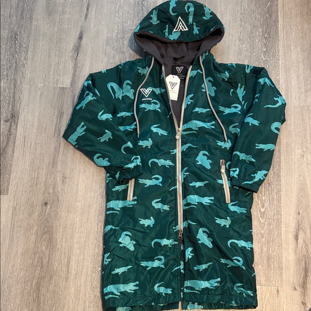 Swim parka Gators NEW with tags. Size 9-10 youth.
